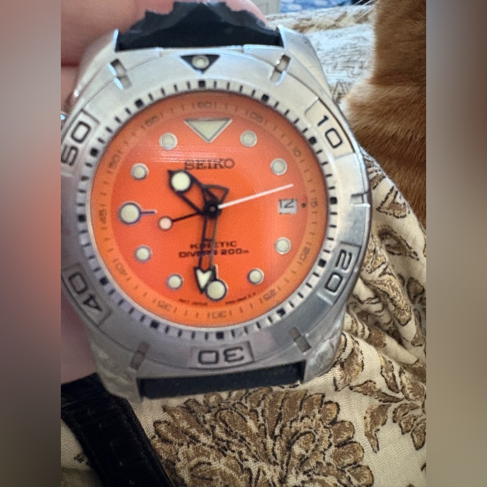 Seiko Men’s Silver and Orange Kinetic Diver's Watch